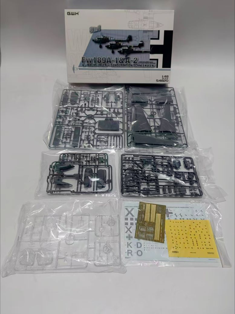 Great Wall Hobby S4820 1/48 Fw189A-1&A-2 W/Nacht Jager Sonderaktion Schneekufen