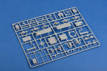 Trumpeter 1/35 01021 HEMTT M983 Tractor