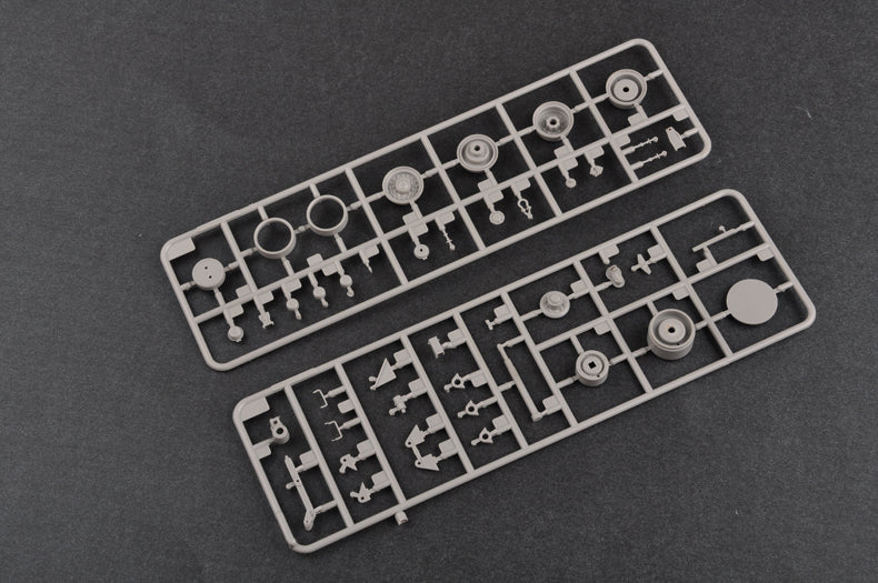 Trumpeter 1/35 01022 M901 Launching Station & AN/MPQ-53 Radar Set Of Min-104