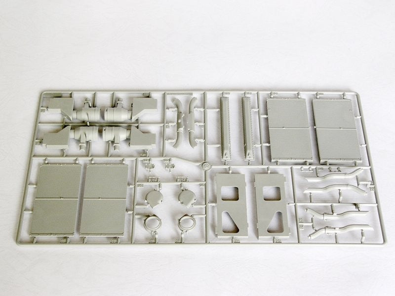 Trumpeter 00902 1/16 T-34/85 Model 1944 “Factory No 183” Model Kit