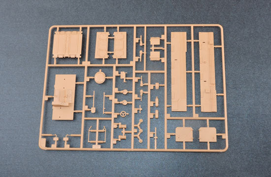 Trumpeter 1/35 01533 BMP-3 in South Korea service assembly model