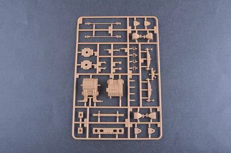 Trumpeter 00225 1/35 Wehrmacht Locomotive V188 model kit