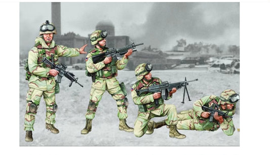 Trumpeter 00410 1/35 US 101ST AIRBORNE DIVISION CREW Soldier 4 Figures model kit
