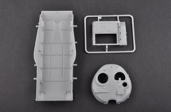 Trumpeter 1/35 01579 Soviet T-64A Mod.1981 assembly model