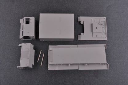 Trumpeter 1/35 01047 M270/A1 Multiple Launch Rocket System Finland/Netherlands