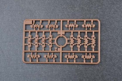 Trumpeter 1/35 01572 Soviet KV-8S Heavy Tank assembly model
