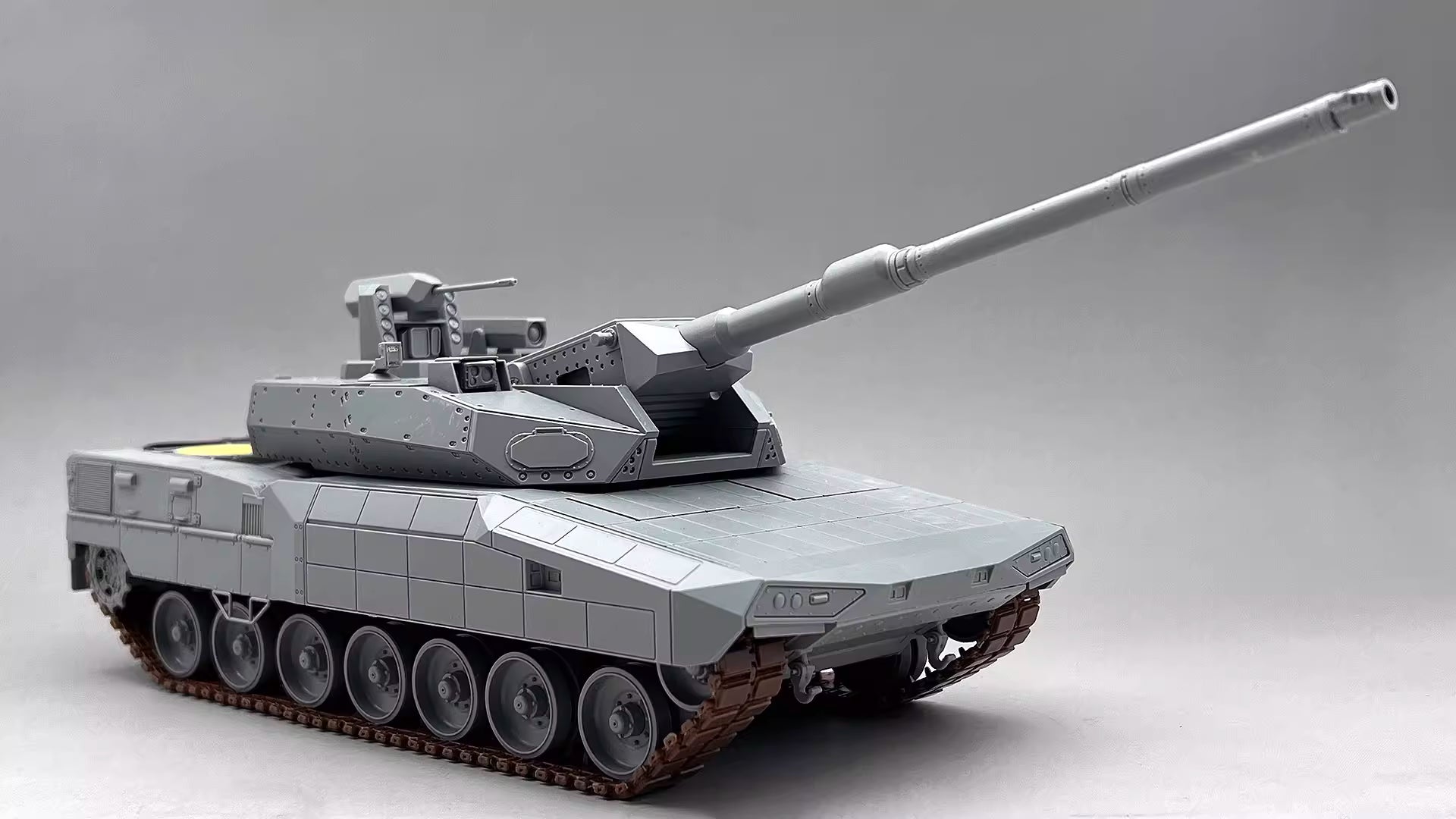 Amusing 35A062 1/35 Leopard 2 A-RC 3.0 4th Generation MBT TANK Model