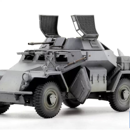 Sd.Kfz.222 Leichter Panzerspahwagen w/Fully internal | Frog King 72010 1/72