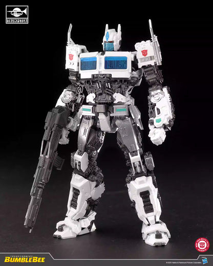 Explore this Transformers ULTRA MAGNUS Movable Action Figure | Trumpeter 08150