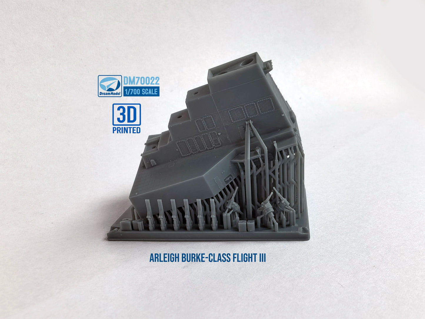 Build your own Arleigh Burke-class Destroyer Fight III 1/700 model kit