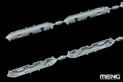 Discover the MENG QS-004 AH-64D APACHE 1/35 model kit 