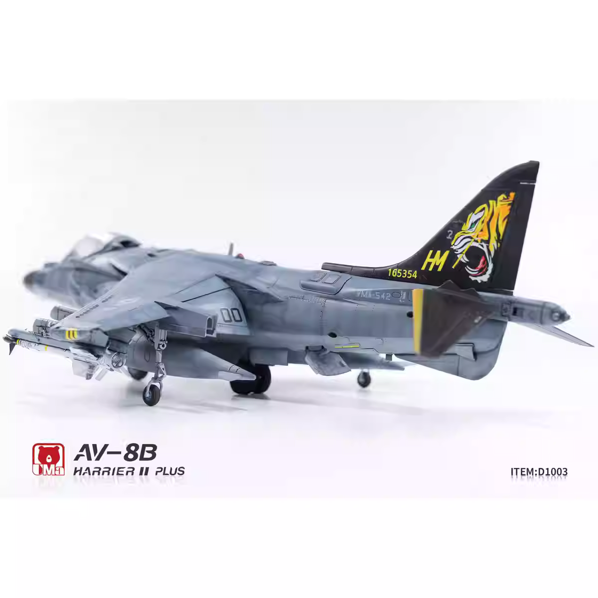 AV-8B Harrier II PLUS Tiger Camouflage 1/48 Attack Aircraft Model Kit | UMa Model D1003