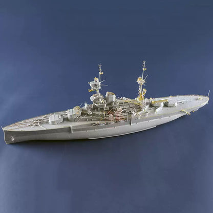 Trumpeter 05379 1/350 HMS Resolution Battleship Model Kit