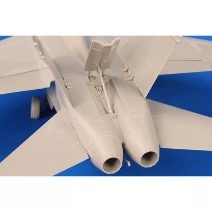 HOBBYBOSS 85810 1/48 F/A-18C “HORNET” VFC-12 Fighter Aircraft Model Kit