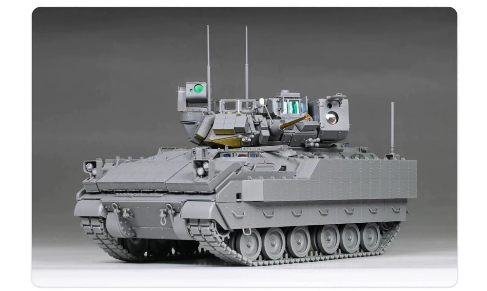 MAGIC FACTORY 2006 1/35 M7A3 BFIST BRADLEY Fire Support Team Vehicle Model KIt