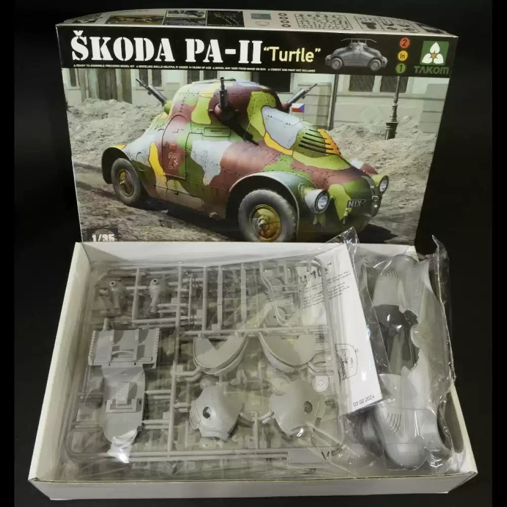 Takom 2024 1/35 Skoda PA-II "Turtle" Tank Model Kit Reprint