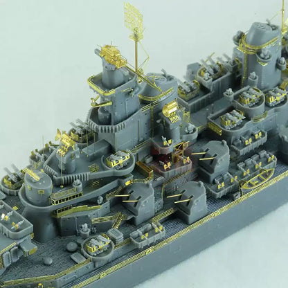 1/700 USS IOWA BB-61 Navy Battleship Model Deluxe | VEE HOBBY E57001