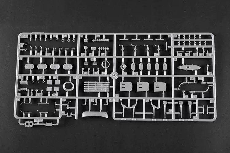Build the 1/200 USS Navy Fletcher DD-445 Destroyer with the Trumpeter 03723 model kit. 
