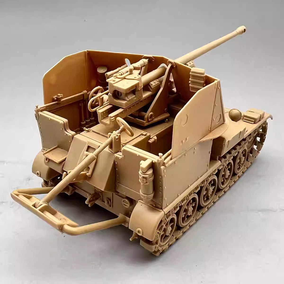 Pz.SfL. LA-5cm PaK Auf VK3.02 Tank Model Kit 1/35 | Amusing Hobby 35B005