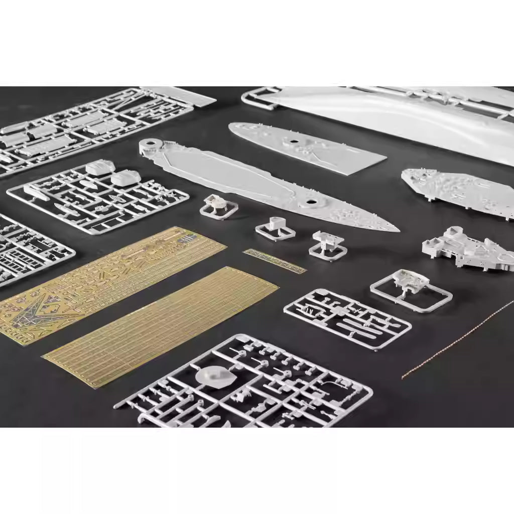 Trumpeter 05378 1/350 HMS Royal Oak Battleship Precision Assembly Model Kit