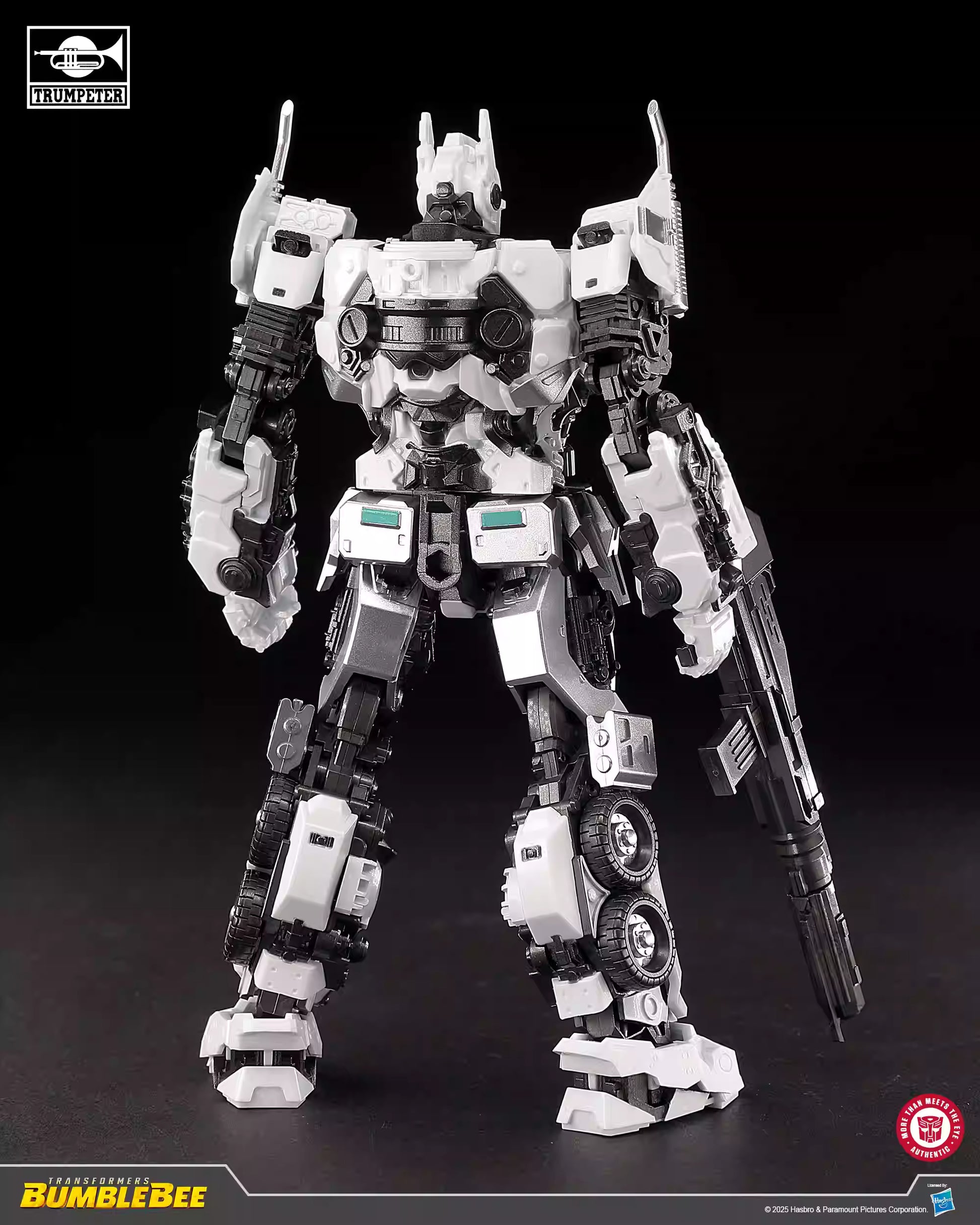 Explore this Transformers ULTRA MAGNUS Movable Action Figure | Trumpeter 08150