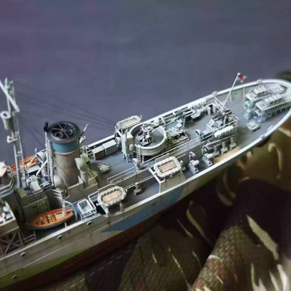 1/350 HMCS Flower-Class Corvette Snowberry Full Hull Ship Model Kit | TM35008FH