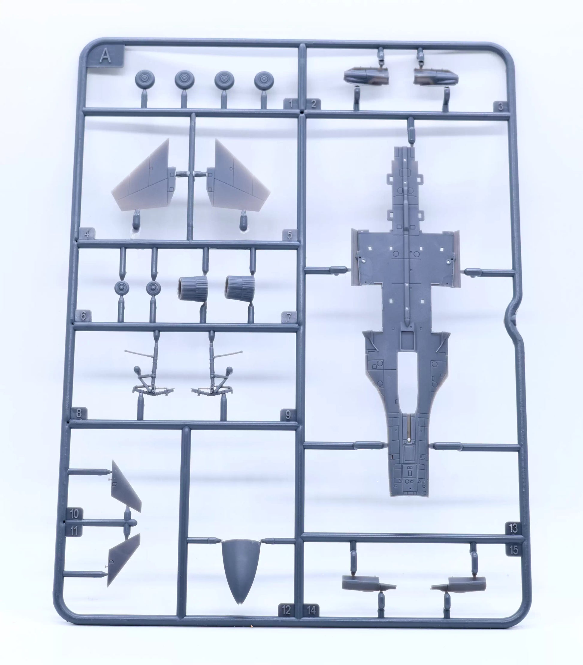 Su-34 Fullback Fighter Bomber Model Kit 1/144 | Warhead WSA144013