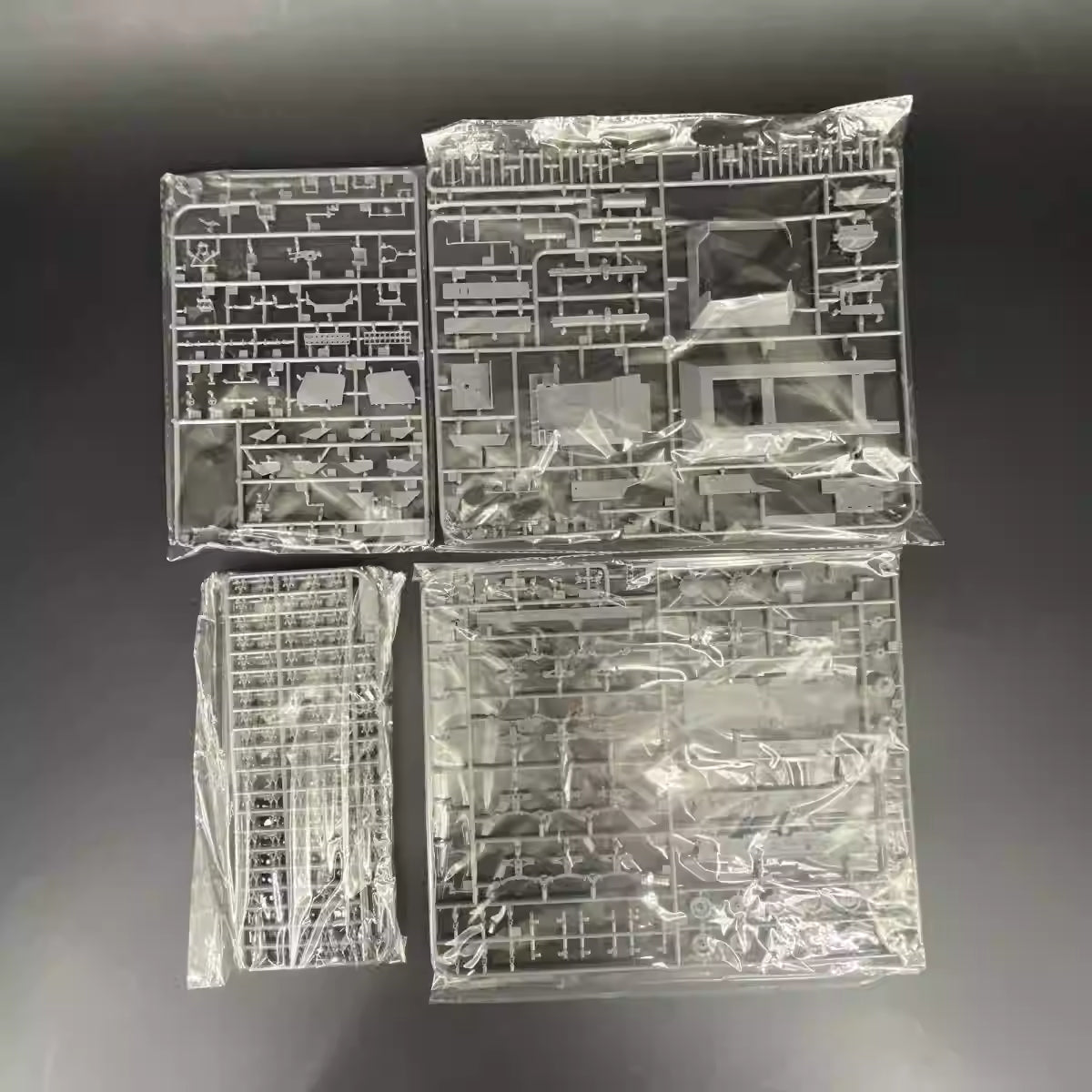 Zimi 35075 1/35 75mm Marder I Anti-tank Gun&50T SSy45 Flatcar Trailer(2 in1)Kit - ModelHives