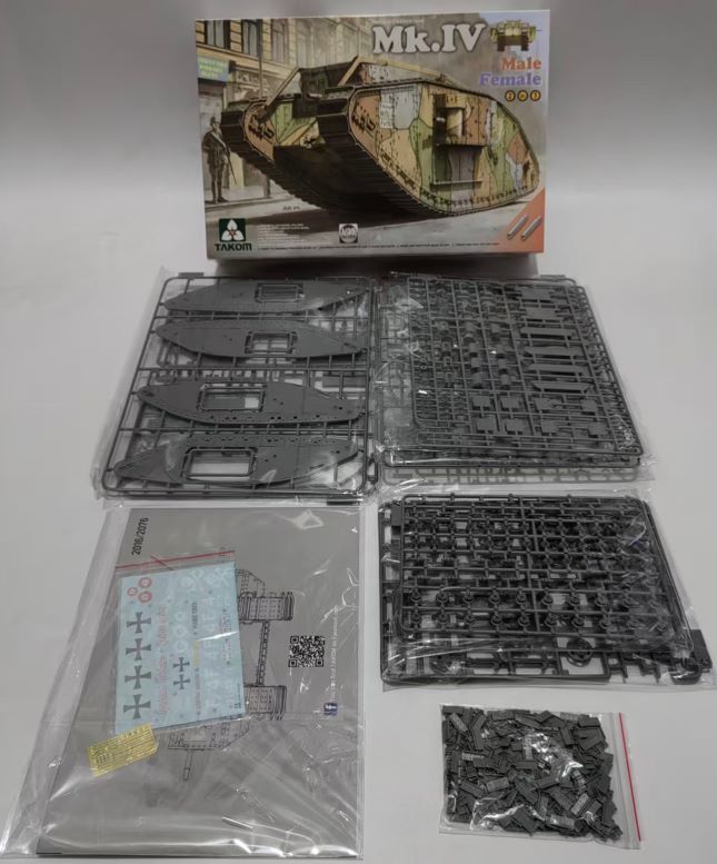 Takom 2076 1/35 WWI Mk.IV 2 in1 Tank Model Kit