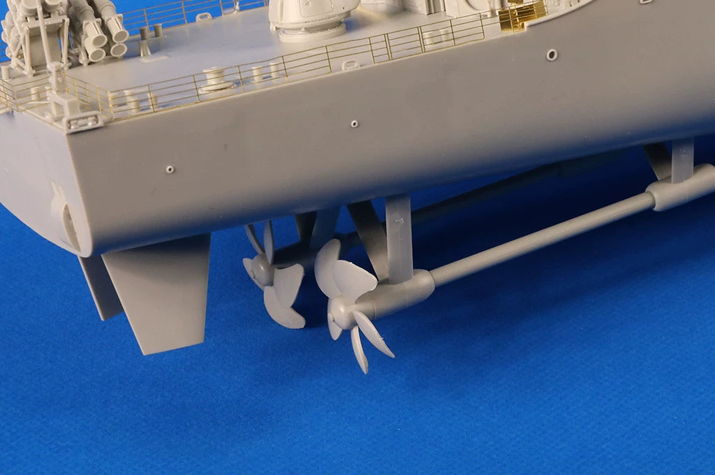 Trumpeter 62012 1:200 USS Mobile Bay CG-53 Cruiser Model Kit