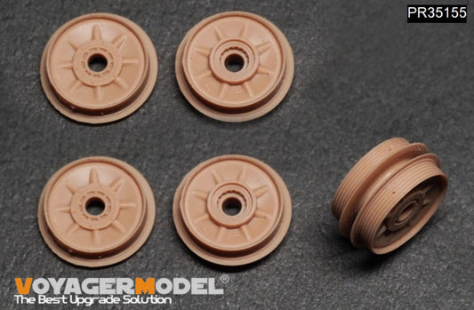 VOYAGER PR35155 WWII German Pz.KPfw.IV Mid-Late Production Damaged Road Wheels